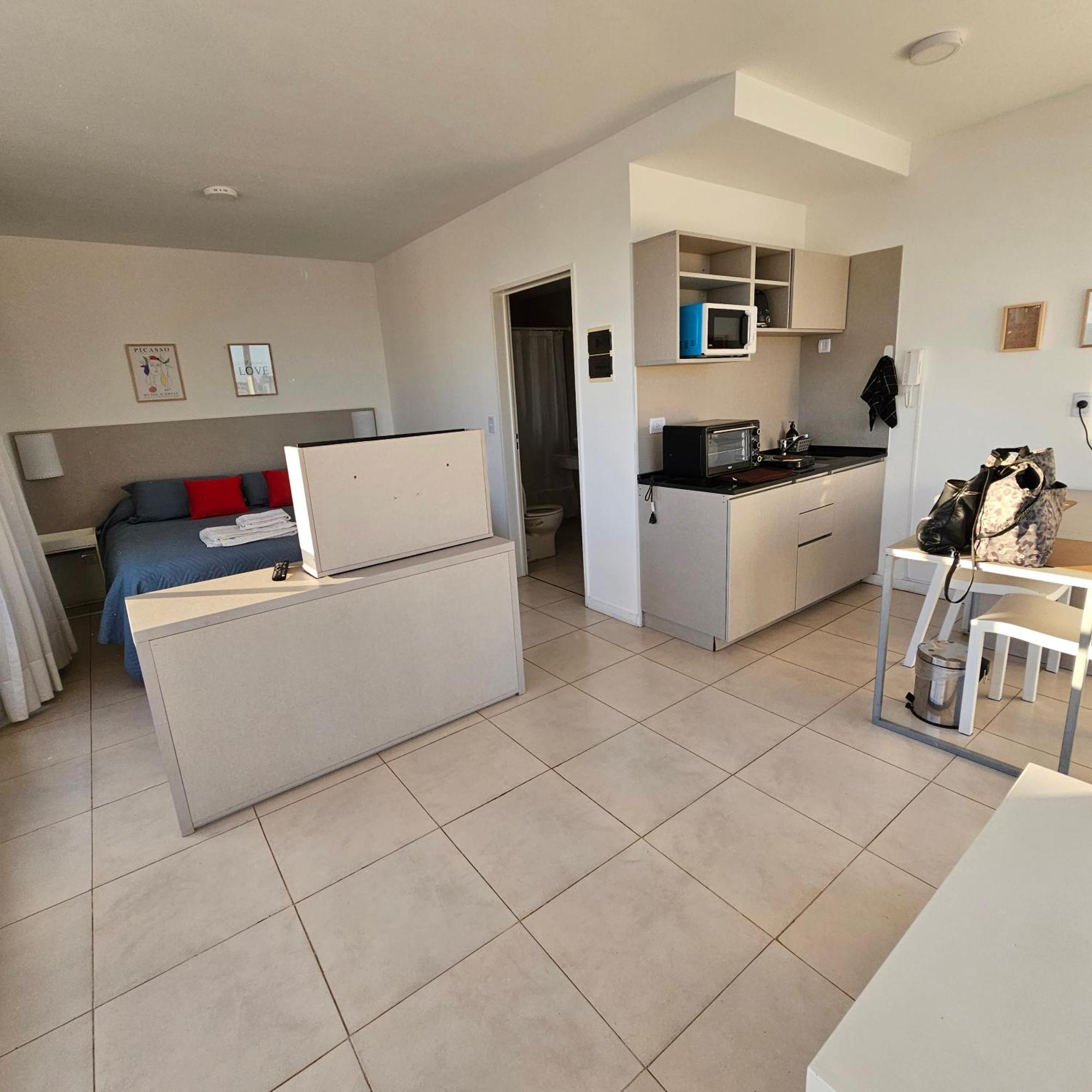 Centrico, Ideal Parejas, Vista Panoramica, Con Piscina Buenos Aires Værelse billede